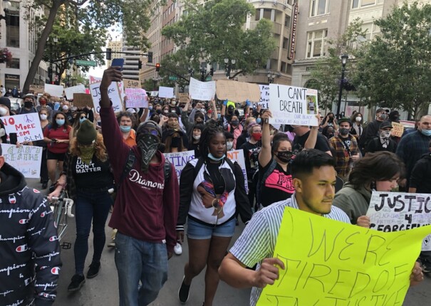 Black Lives Matter protest in Oakland. Photo by Daniel Arauz