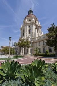 Pasadena City Hall by pixabay