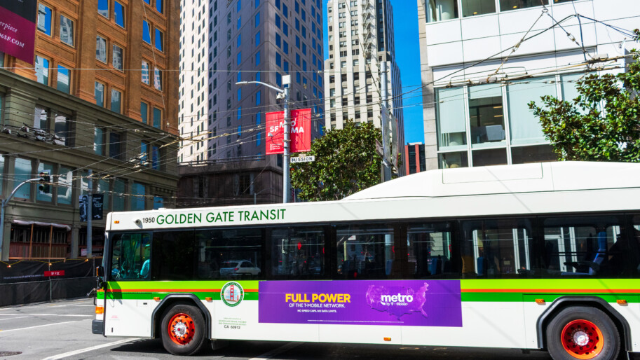 Golden Gate transit bus